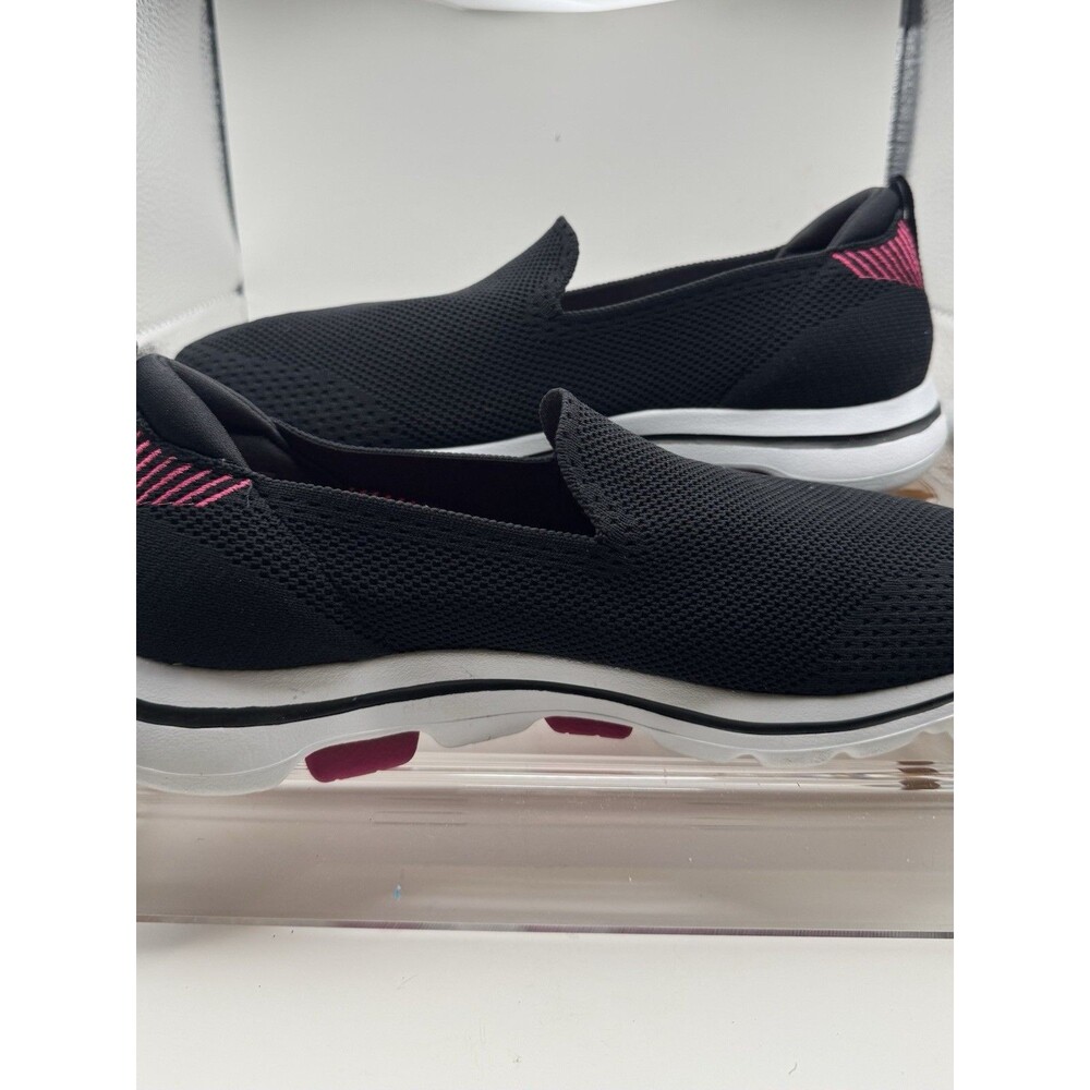 SKECHERS GO WALK Women’s Black Pink White Mesh Slip-On Cushioned Walking Sneaker